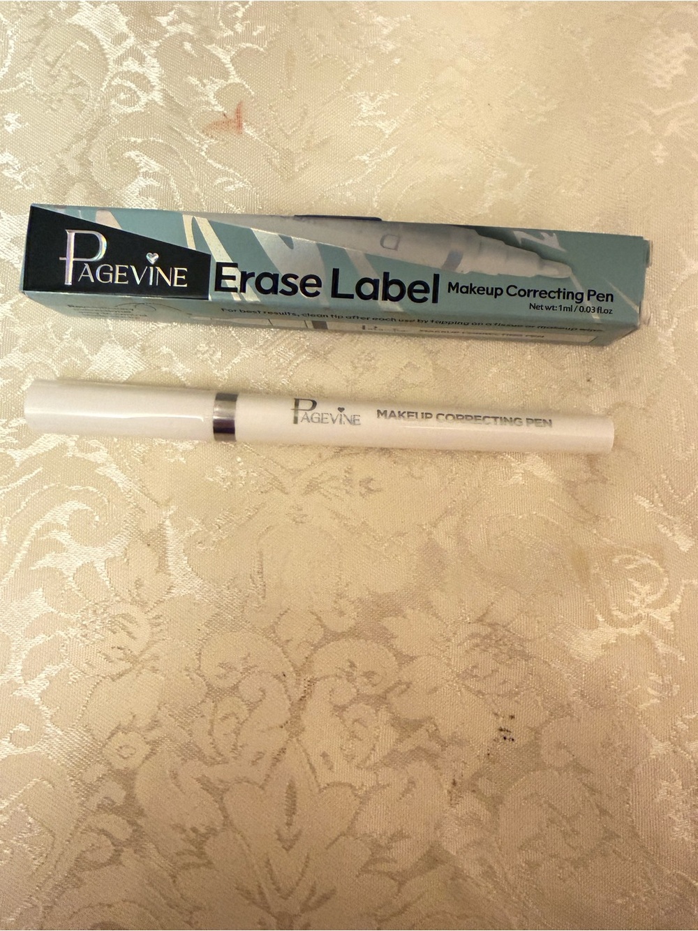 Pagevine Erase Label Makeup Correcting Pen.